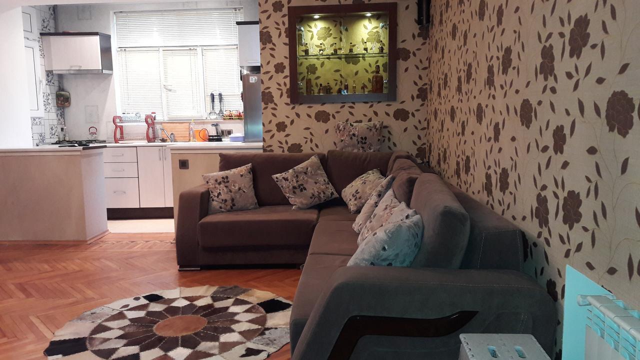 Comfortable, Close Center Baku Exterior photo
